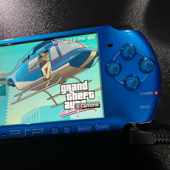 Sony PSP - Picture 4 of 12